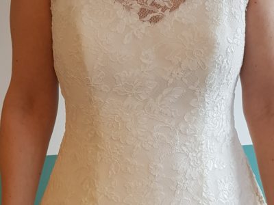 Mooie bruidsjurk mt 38 zgan