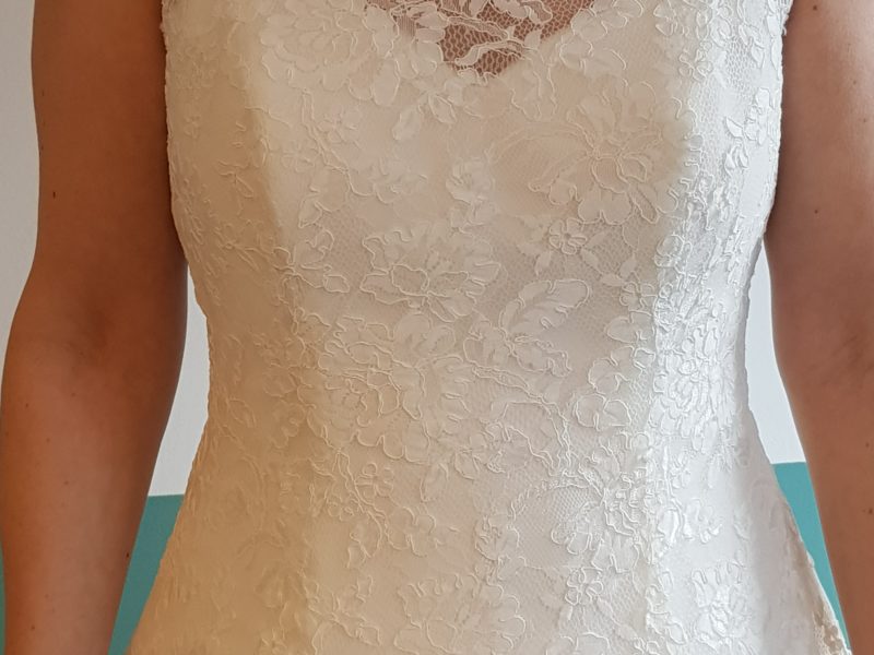 Mooie bruidsjurk mt 38 zgan