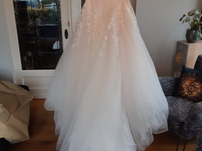 Trouwjurk - roze met glitters