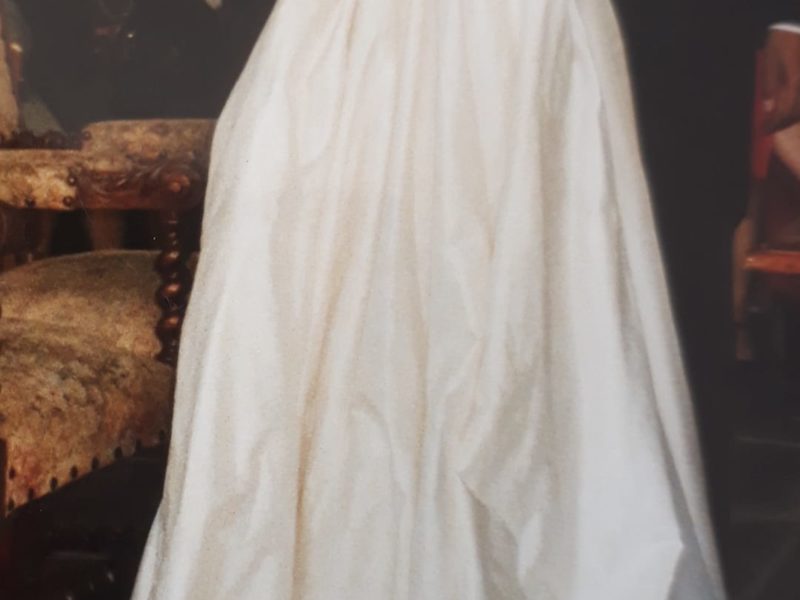 Romantische elegante trouwjurk met pareltjes