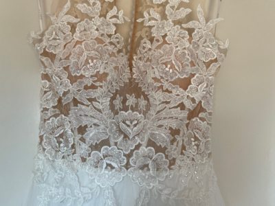 Trouwjurk Lily (Nooit! gedragen)
