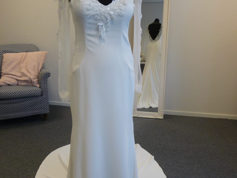 Sweetheart ivoor trouwjurk maat 10 met open rug en kant (nieuw en ongedragen)
