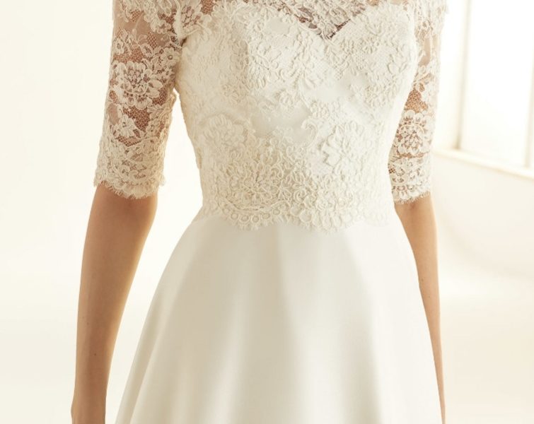 Fairytales topless trouwjurk incl bolero, sluier en petticoat
