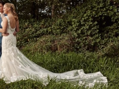Prachtige trouwjurk van Diana Lagrand! Zit heerlijk, straalt prachtig! Maat 38-40