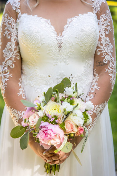 Monica Loretti 8130 Ivory