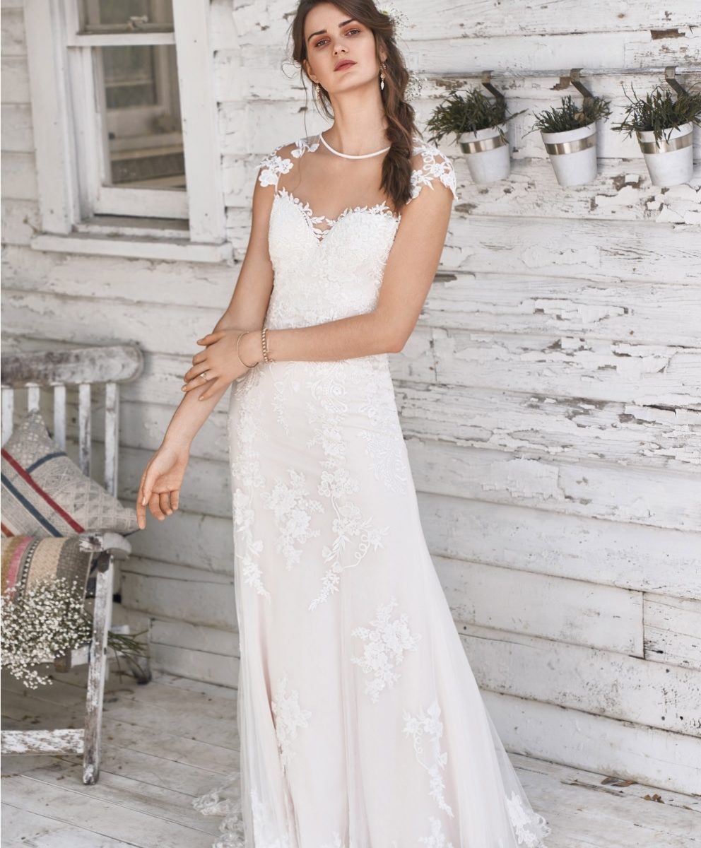 Lillian West Unworn BOHO Weddingdress