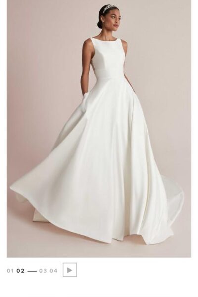 Trendy chique & moderne bruidsjurk van Justin Alexander