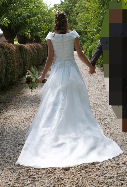 Designer trouwjurk ivoor, maat 36