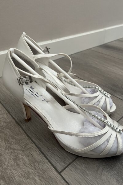 G.Westerleigh maat 37 ivory