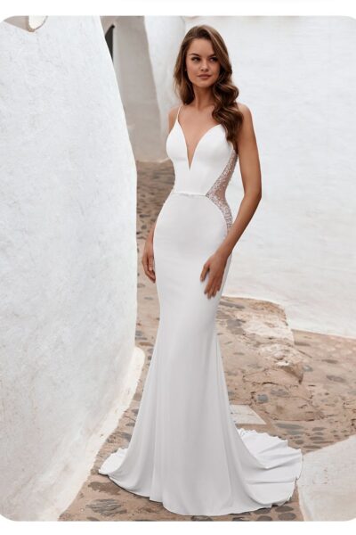 Nooit gedragen nieuwe trouwjurk, Enzoani Love Collection 2024/2025 "Desiree" " Desiree"