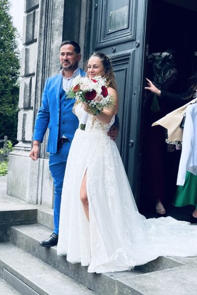 Mooie en elegante trouwjurk