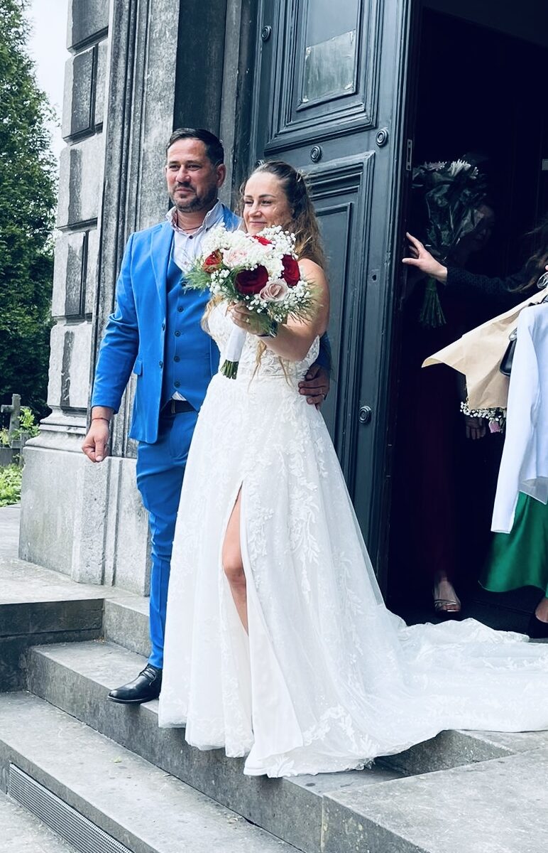 Mooie en elegante trouwjurk
