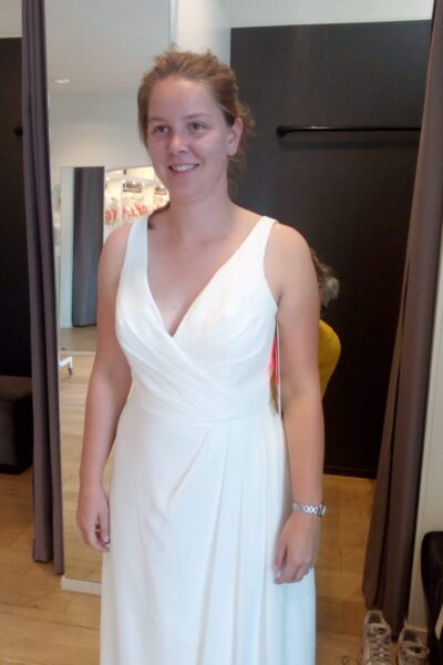 Elegante simpele trouwjurk