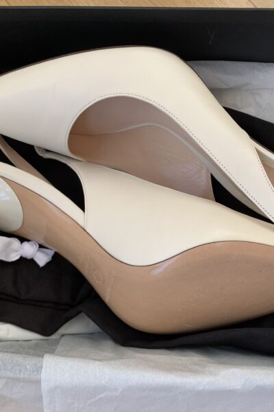 Nieuwe 90 mm Mia Sling Pump Nappa Ecru Nicholas Kirkwood