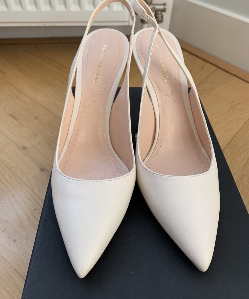 Nieuwe 90 mm Mia Sling Pump Nappa Ecru Nicholas Kirkwood
