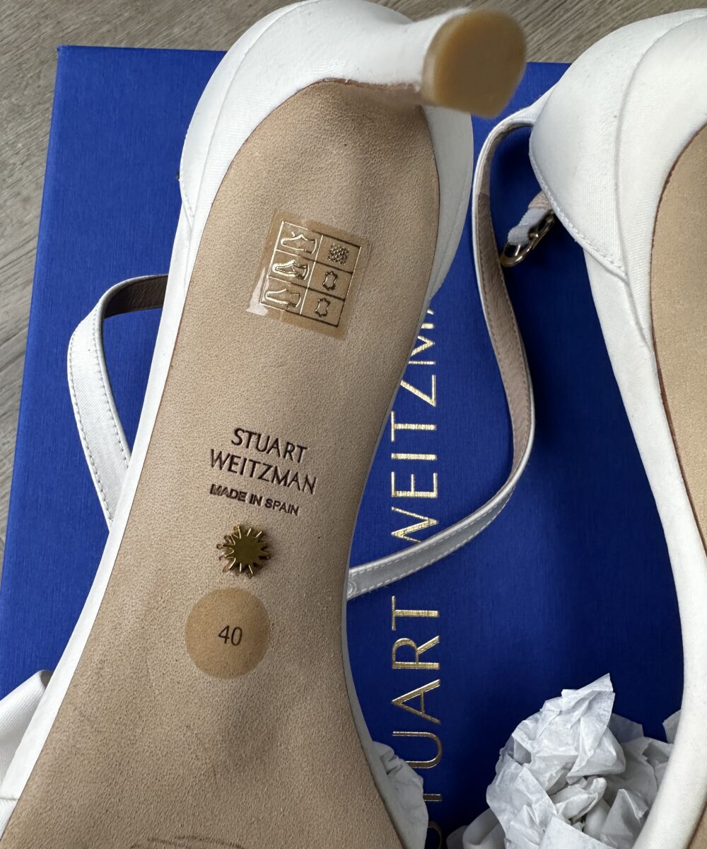 Stuart Weitzman Nudistcurve Loveknot 75