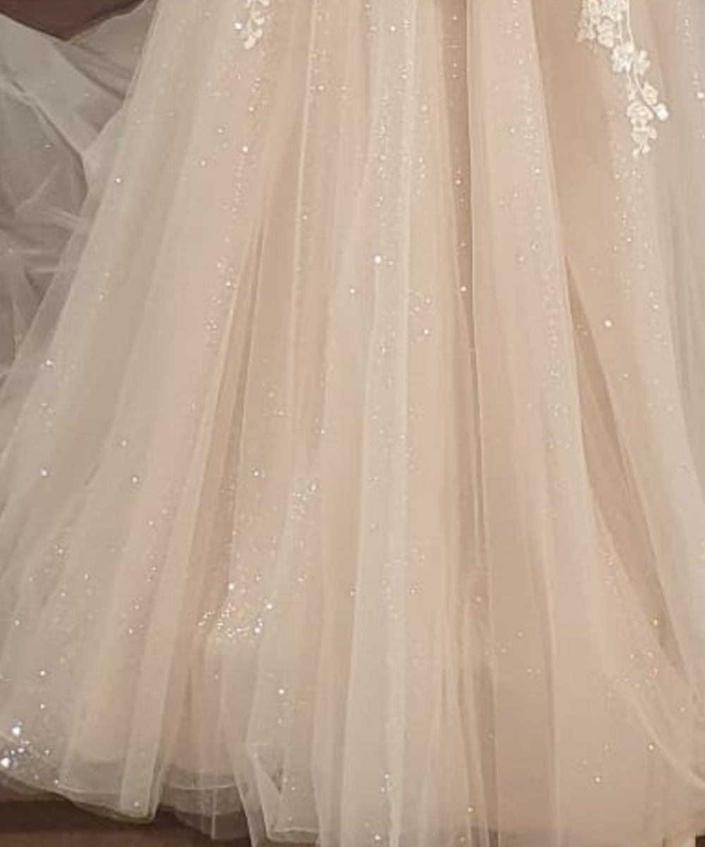 Nieuwe ongedragen Modeca trouwjurk van Koonings! Say yes to the dress