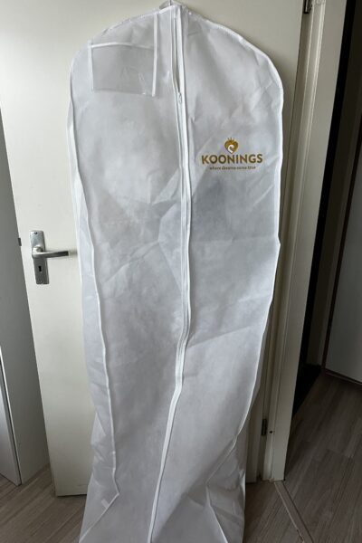 Nieuwe ongedragen Modeca trouwjurk van Koonings! Say yes to the dress