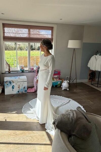 Pronovias Morgan Sign