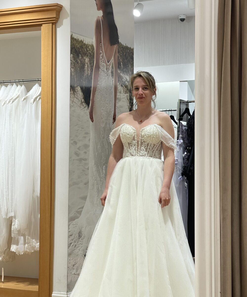 Oleg Cassini wedding dress