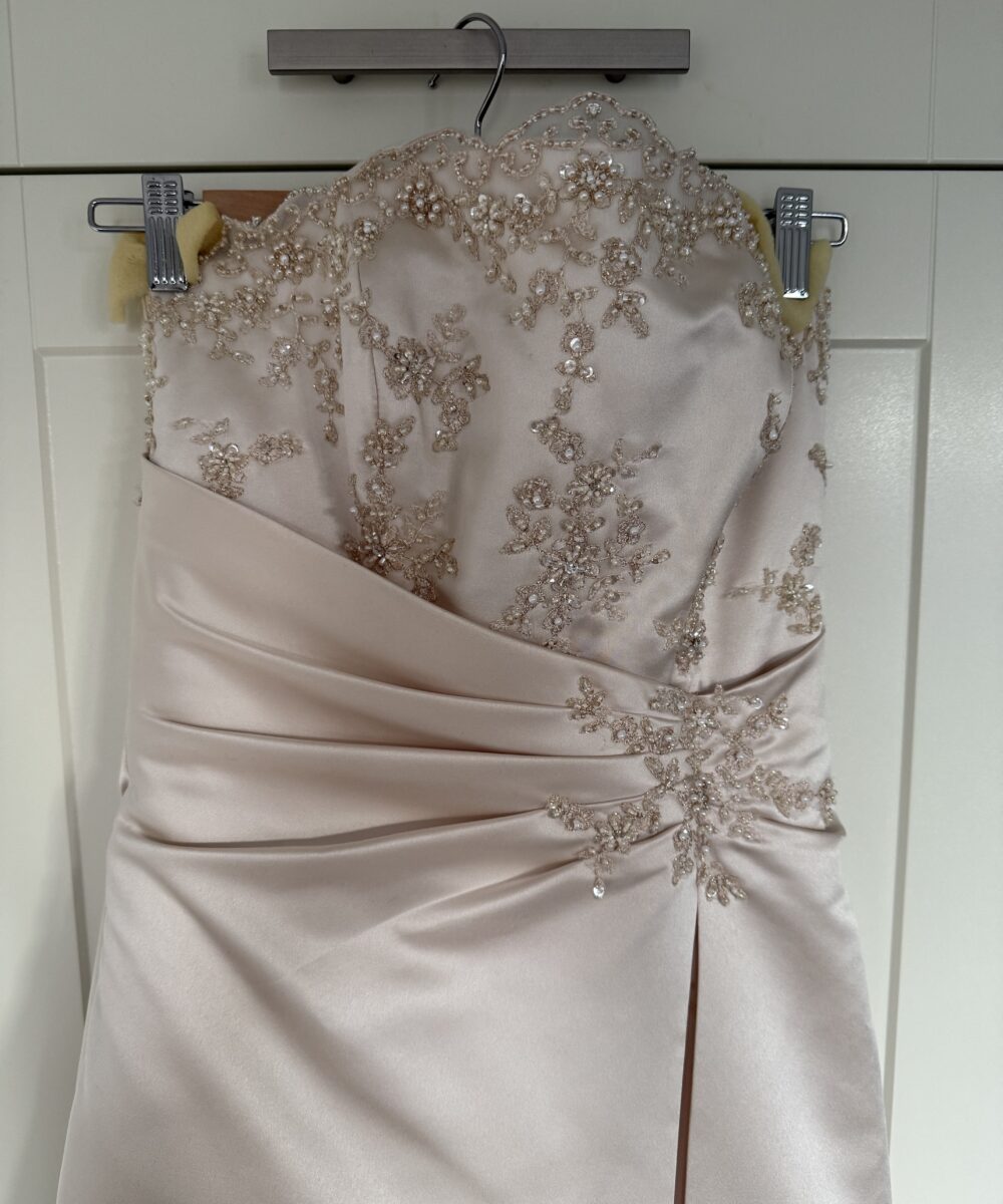 Pronuptia strapless trouwjurk met lange sleep