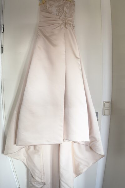 Pronuptia strapless trouwjurk met lange sleep
