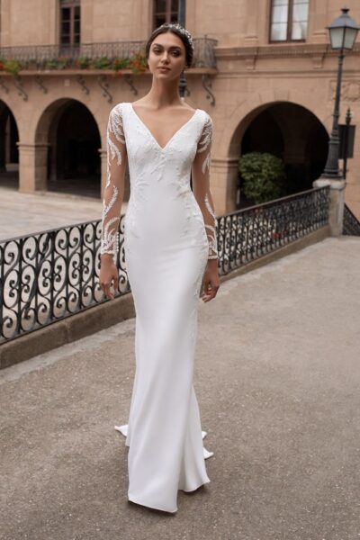 Mooie elegante trouwjurk
