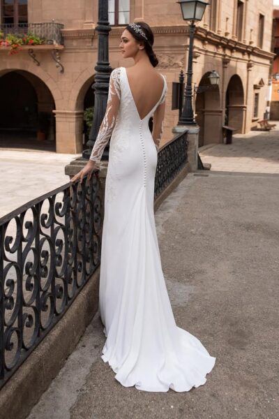 Mooie elegante trouwjurk