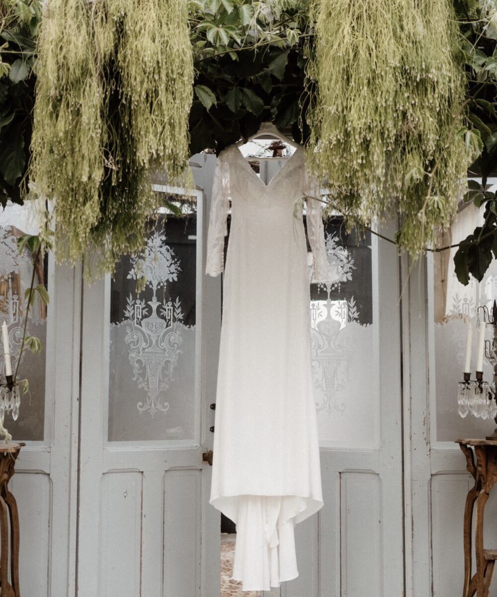 Mooie elegante trouwjurk