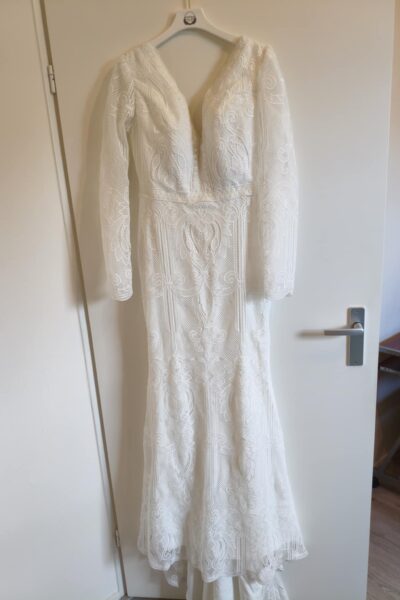 Bohemian vintage wedding dress