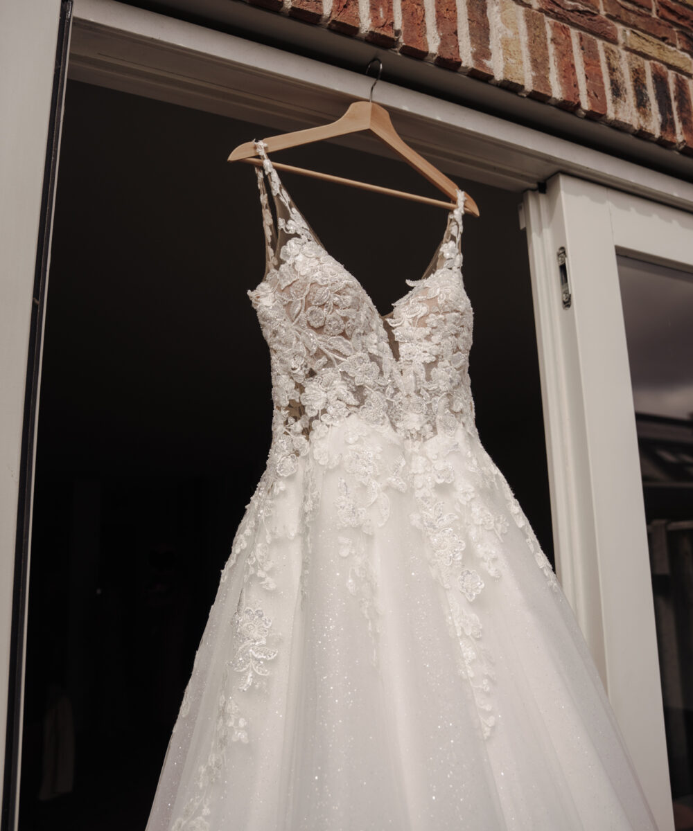 Modeca Dafna trouwjurk met glitter tule z.g.a.n.