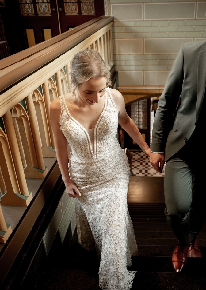 Prachtige kanten trouwjurk