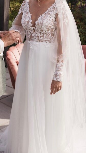 Tres Chic 25405 trouwjurk maat 36/38 met sluier