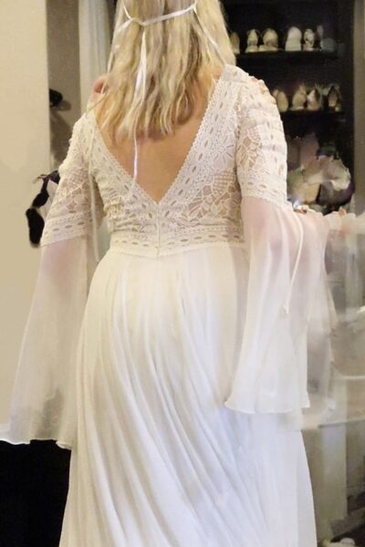 Bohemian trouwjurk nieuw en niet gedragen en vermaakt