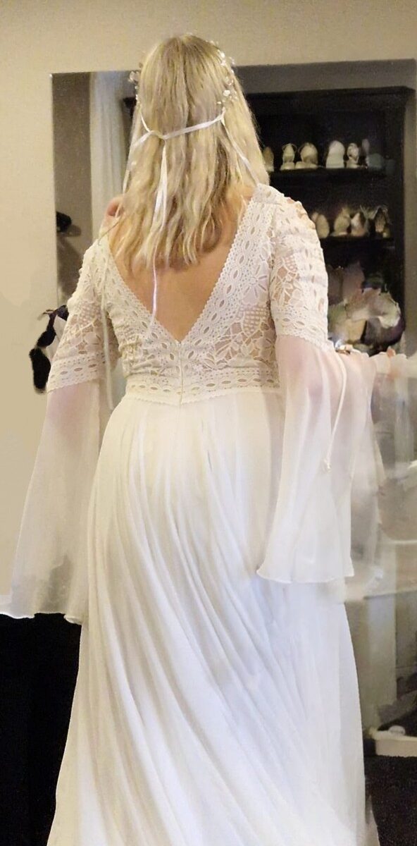 Bohemian trouwjurk nieuw en niet gedragen en vermaakt