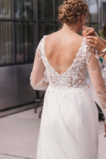 Tres Chic 25405 trouwjurk maat 36/38 met sluier