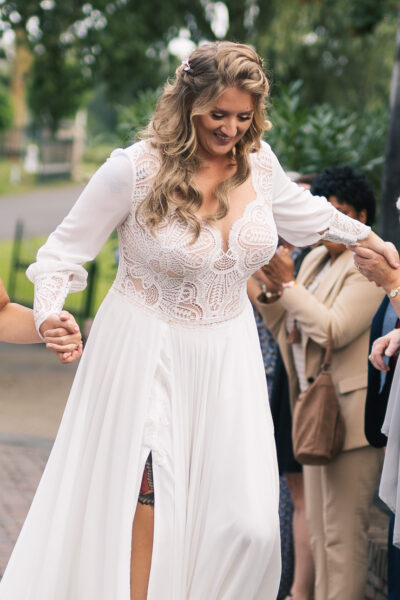 Prachtige trouwjurk Becca uit de Mystical Collection van GBS Hervé Paris