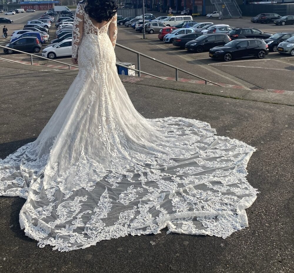 Trouwjurk inclusief sluier