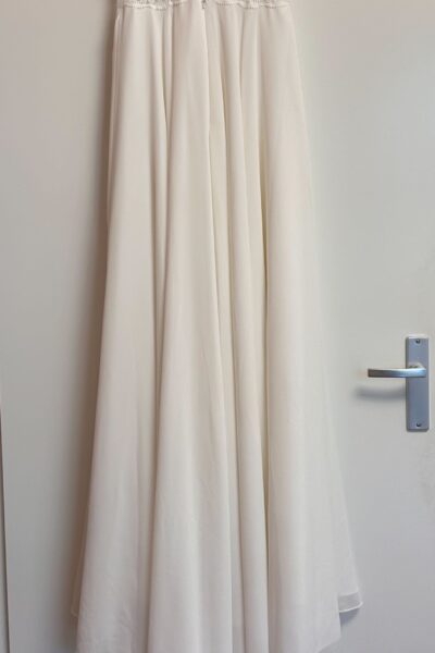 Boho Lace & Chiffon Wedding Dress (Size 40)