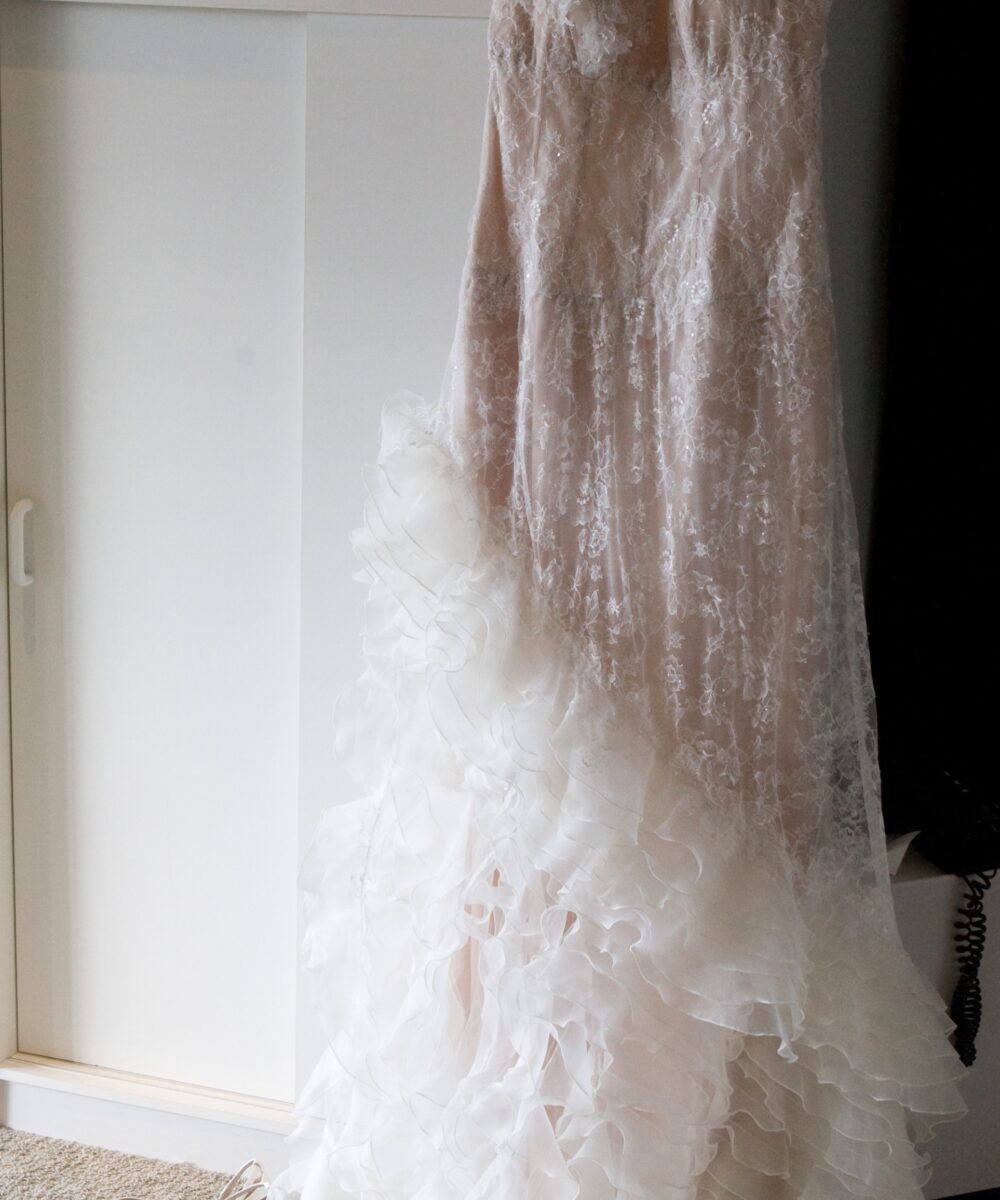 UNIEKE JURK VAN HERVE NAMELIJK NIET WIT