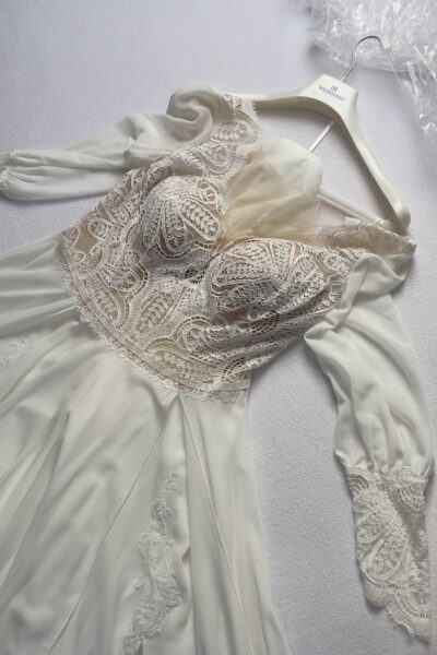 Prachtige trouwjurk Becca uit de Mystical Collection van GBS Hervé Paris