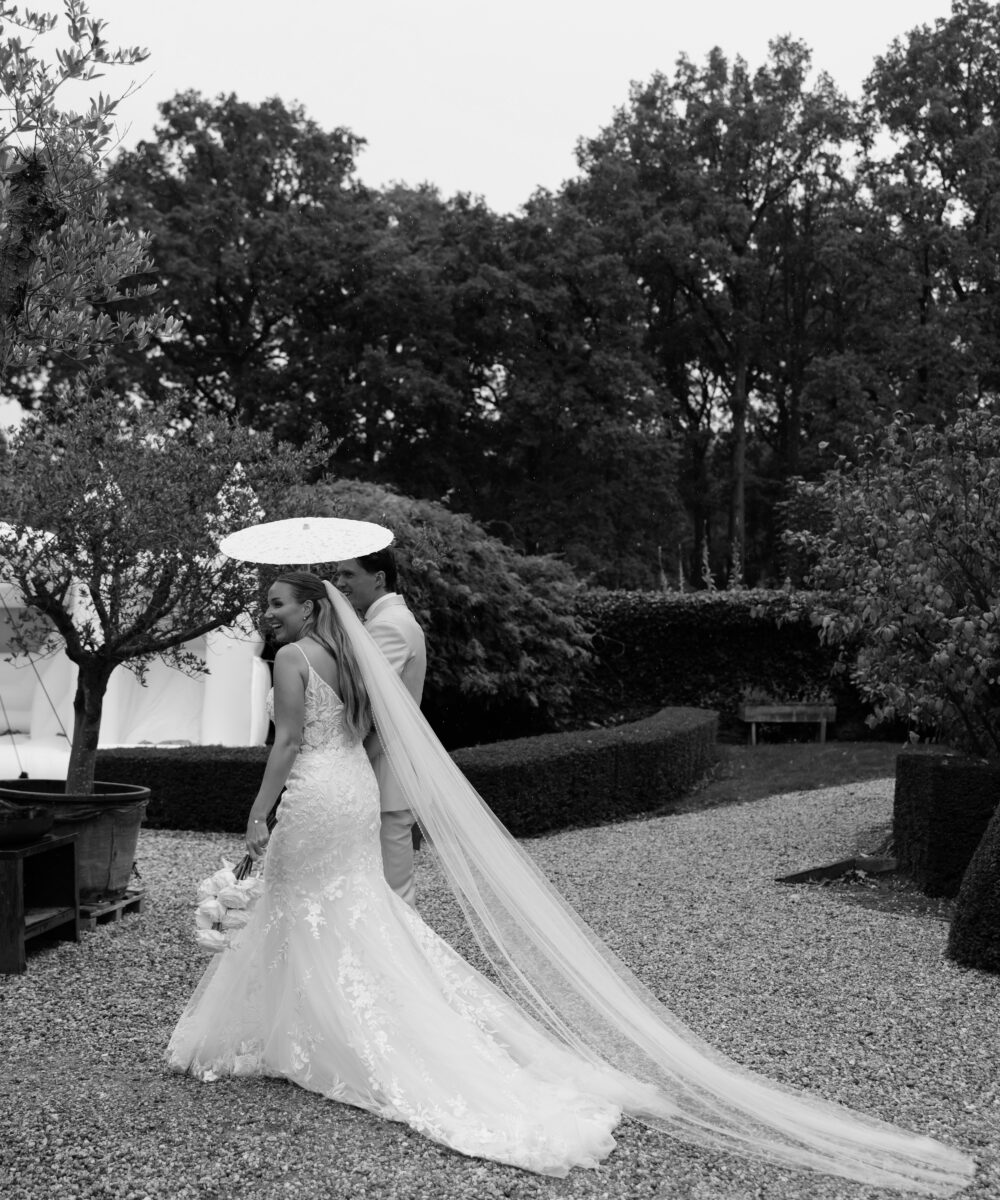 Mermaid trouwjurk+ lange sluier in perfecte staat