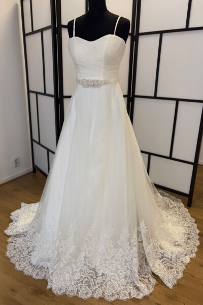 Trouwjurken (evt ter overname)