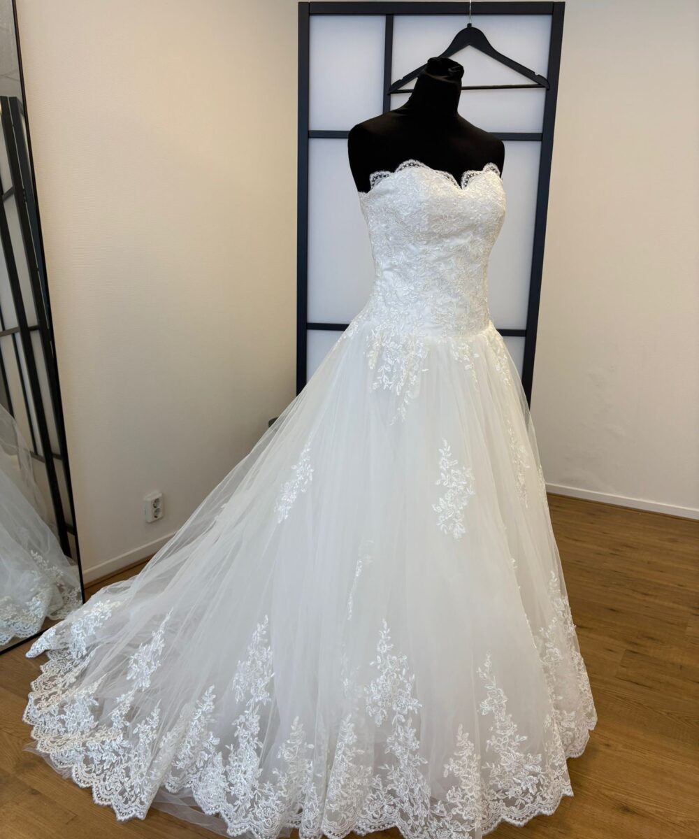 Trouwjurken (evt ter overname)