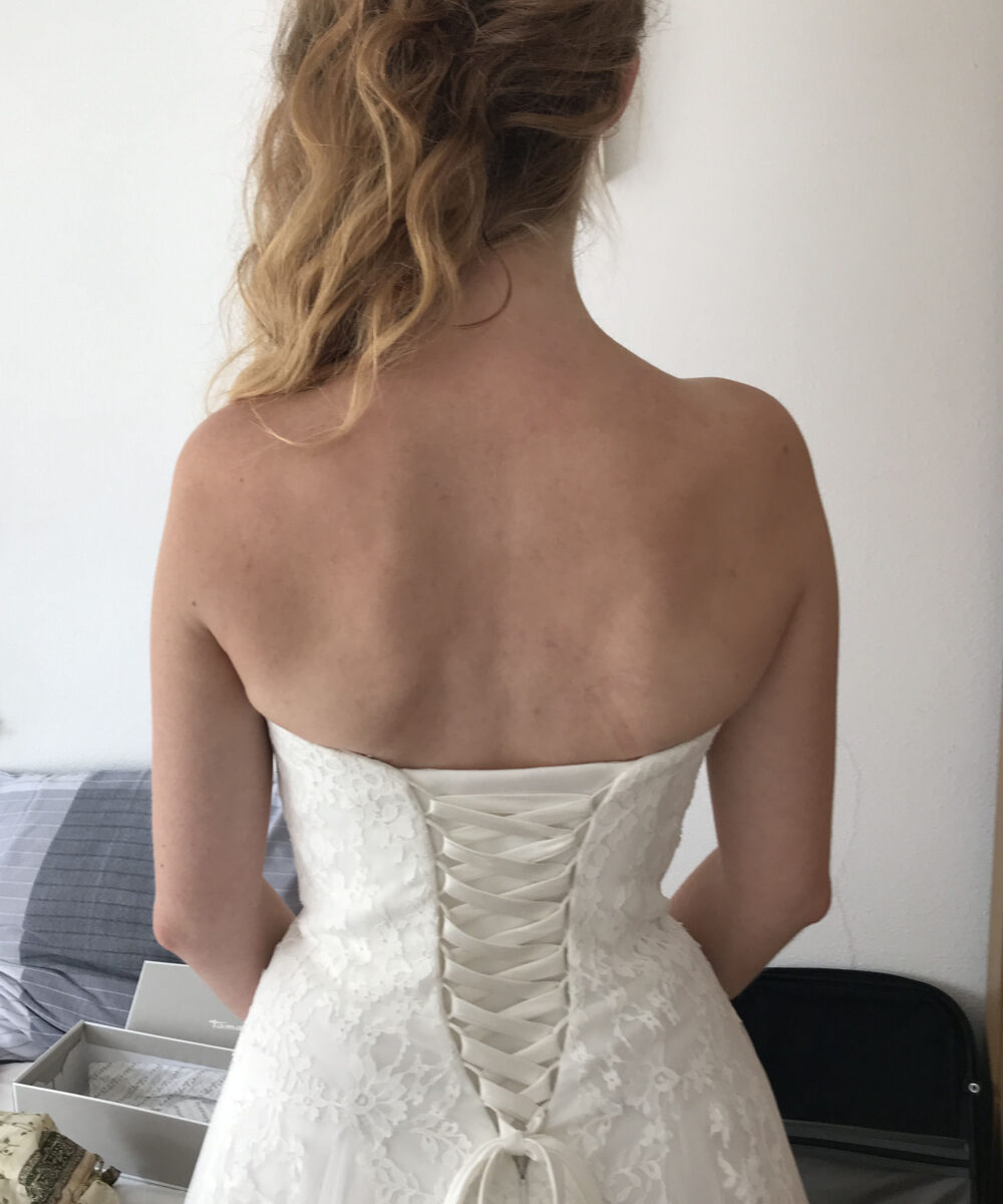 Trouwjurk mt 34/36 strapless kort Assepoester