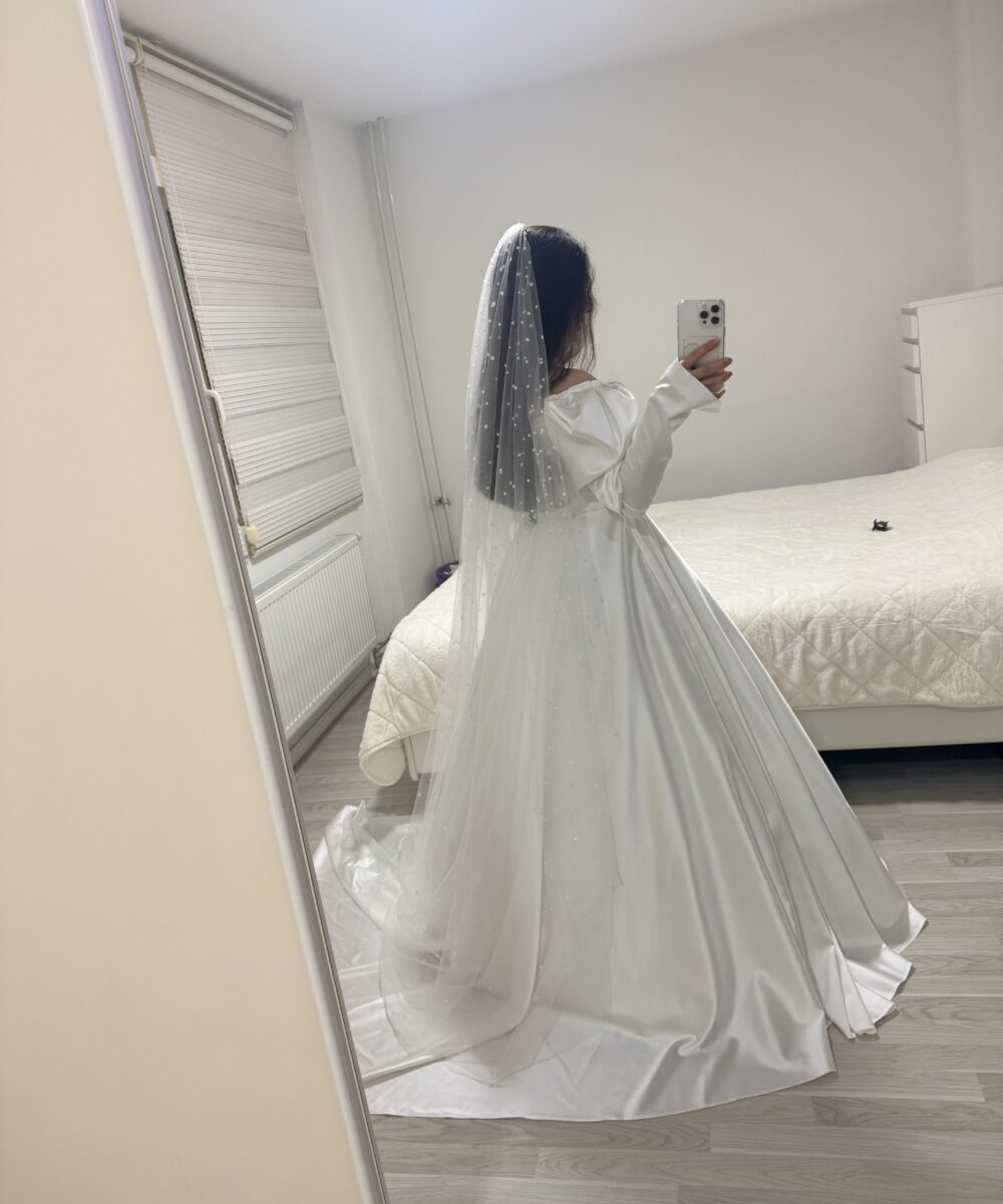 Bruidsjurk ongedragen