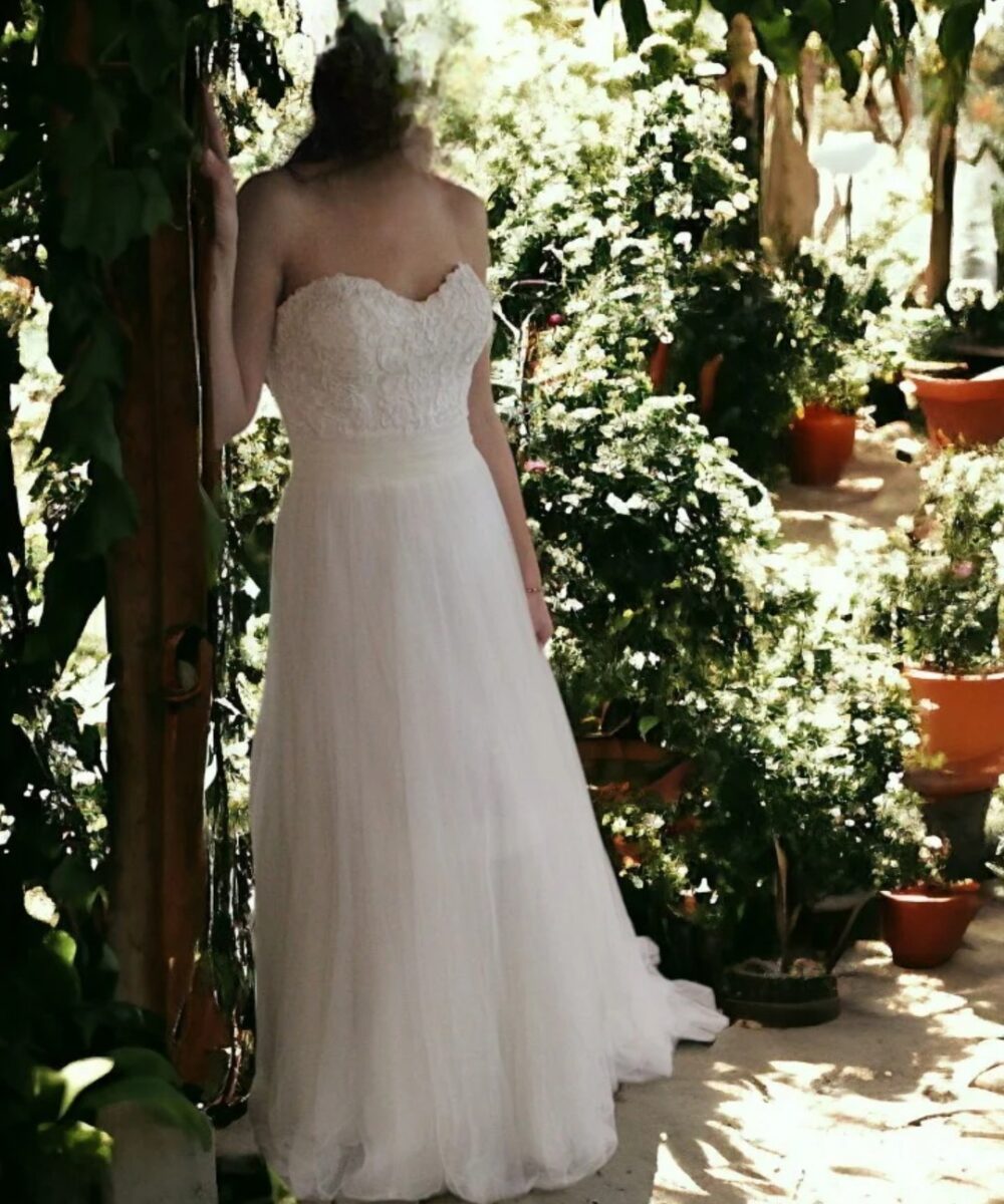 Niet gedragen trouwjurk