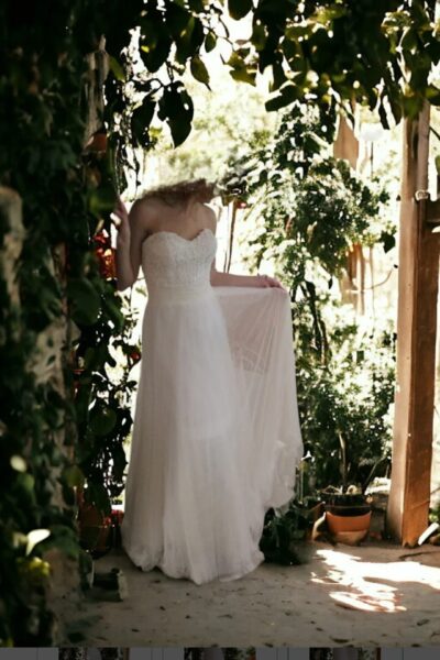 Niet gedragen trouwjurk