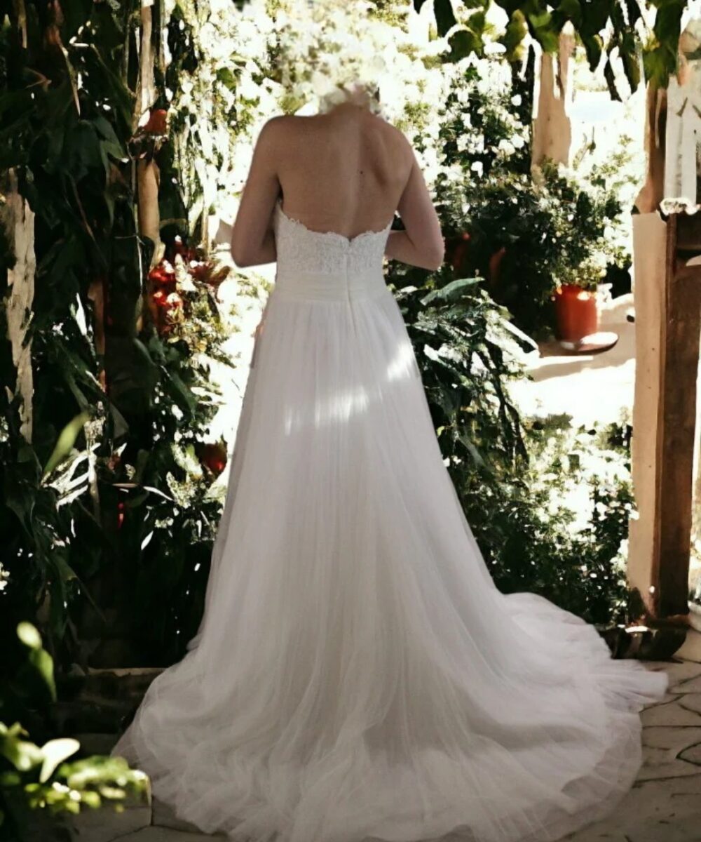 Niet gedragen trouwjurk