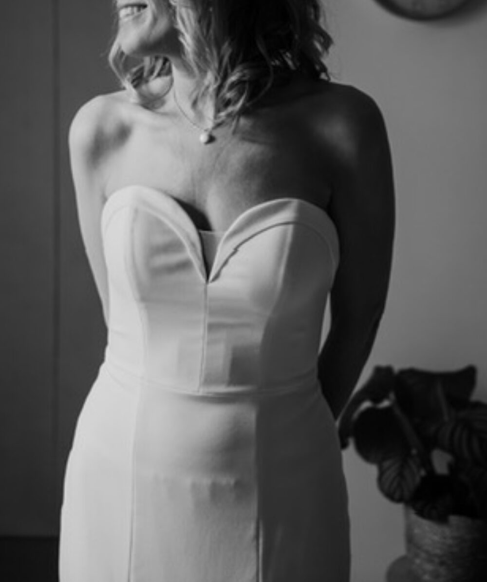 Strapless trouwjurk maat s, gebroken wit